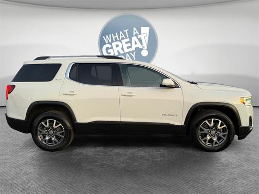 2023 GMC Acadia AWD SLT
