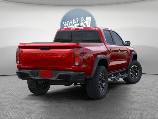 Radiant Red Tintcoat 2026 Chevrolet Colorado ZR2