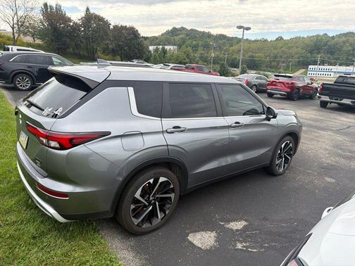 2022 Mitsubishi Outlander