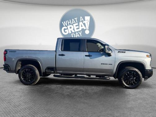 Sterling Gray Metallic 2025 Chevrolet Silverado 2500 LT