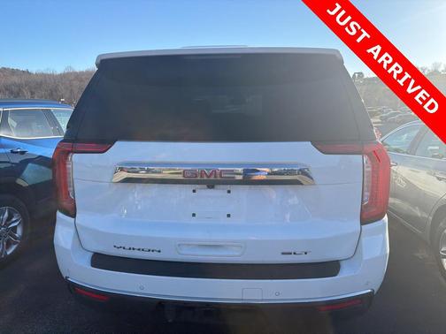 2024 GMC Yukon SLT
