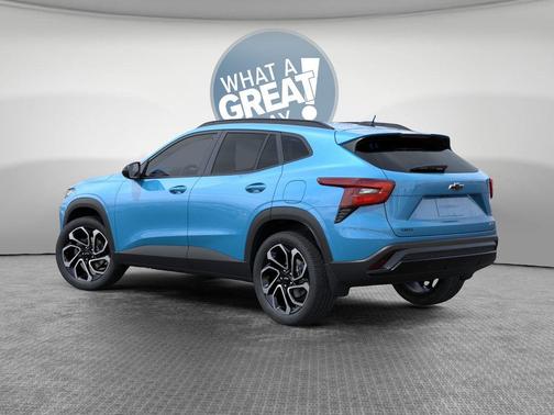 Marina Blue Metallic 2026 Chevrolet Trax FWD 2RS