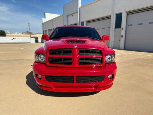 2005 Dodge Ram 1500 SRT-10