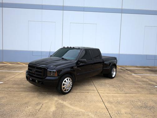 2003 Ford F-350 XLT Crew Cab Super Duty DRW