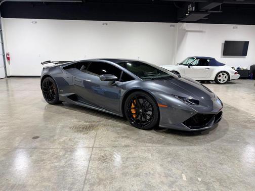 Gray 2016 Lamborghini Huracan LP 610-4 Coupe 2D
