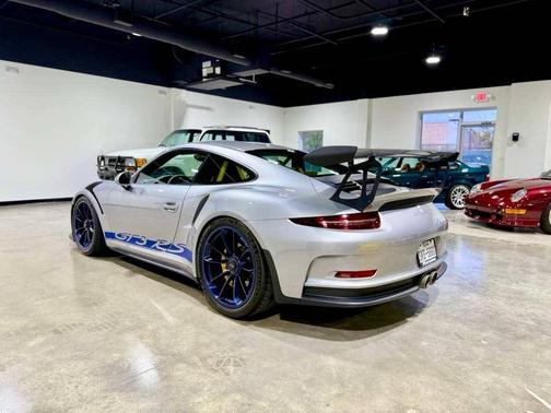 2016 Porsche 911 911 GT3 RS