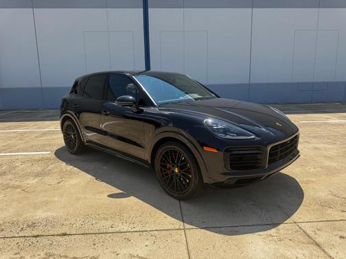 2021 Porsche Cayenne GTS