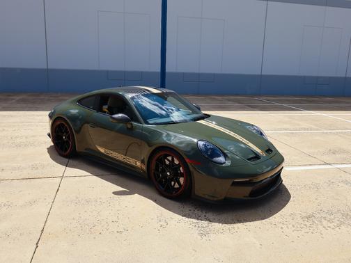 2022 Porsche 911 GT3 w/Touring Package