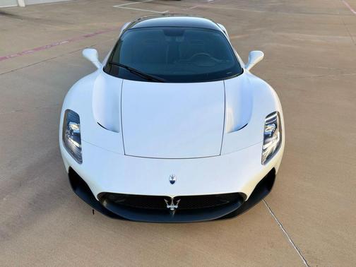 2022 Maserati MC20 Coupe 2D