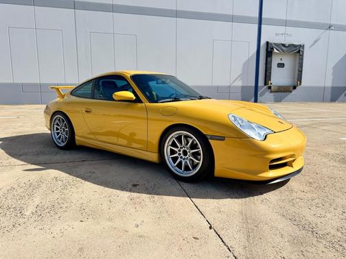 2003 Porsche 911 911 Carrera