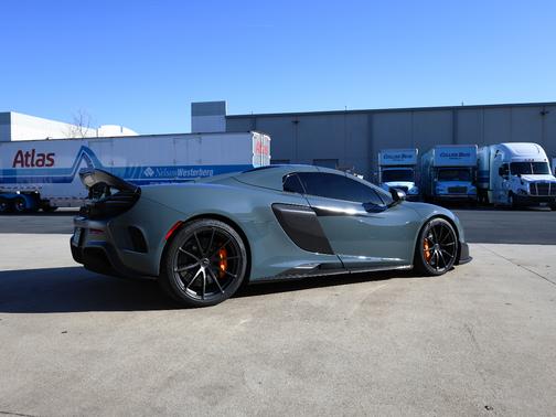 2016 McLaren 675LT Spider
