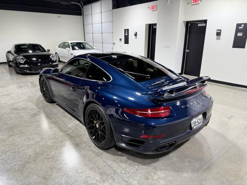 2014 Porsche 911 Turbo S