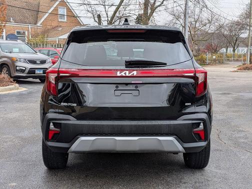 2024 Kia Seltos LX