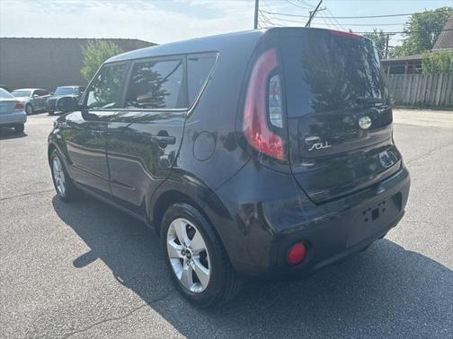 2017 Kia Soul Base