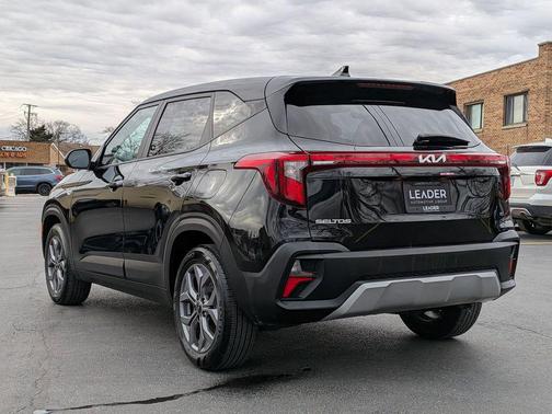 2024 Kia Seltos LX