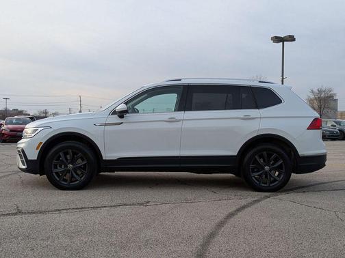 2024 Volkswagen Tiguan 2.0T SE 4MOTION