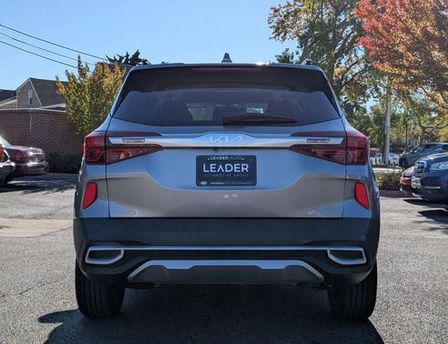 2023 Kia Seltos EX