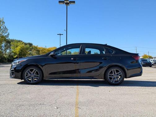 2021 Kia Forte GT-Line