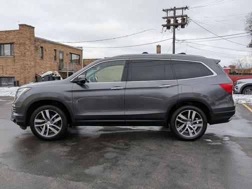 2017 Honda Pilot Touring
