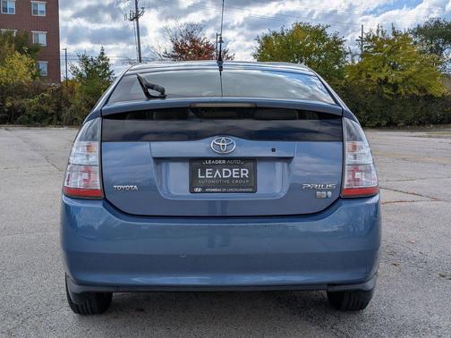 2005 Toyota Prius Base