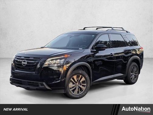 2023 Nissan Pathfinder SV FWD