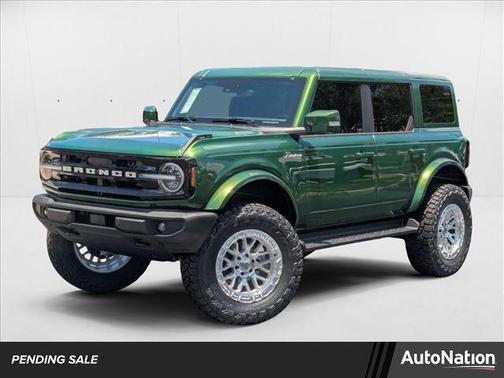 2025 Ford Bronco Outer Banks