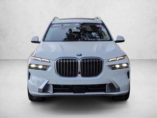 2025 BMW X7 xDrive40i
