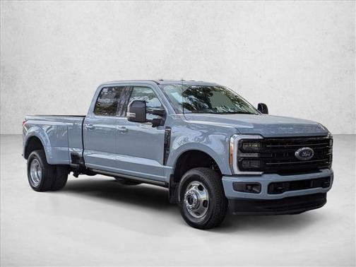 2026 Ford F-350 Platinum