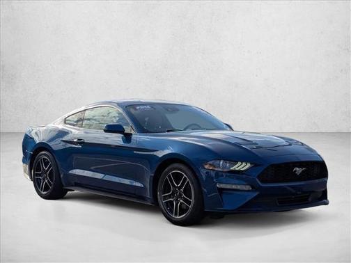 2022 Ford Mustang EcoBoost