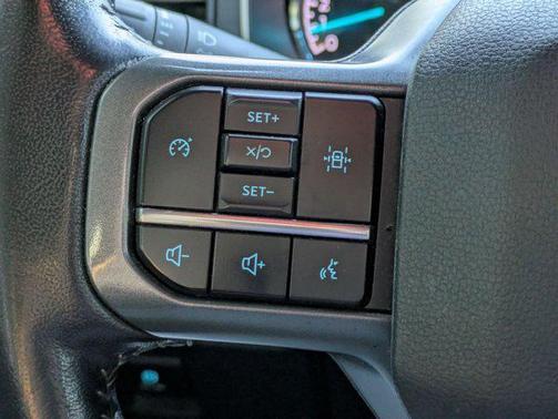 Space White Metallic 2022 Ford F-150 XLT