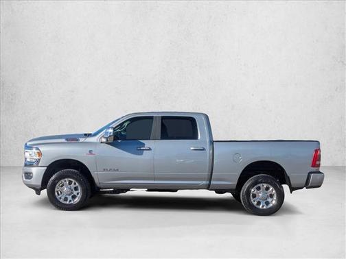 2023 RAM 2500 Laramie Crew Cab 4x4 6'4' Box