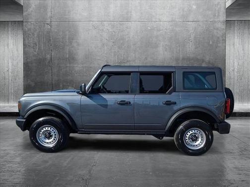 2025 Ford Bronco Base 4 Door 4x4