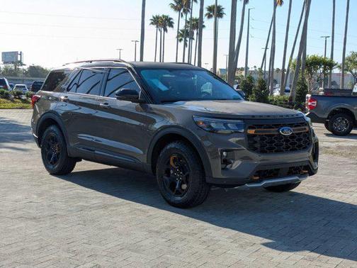 Marsh Gray 2026 Ford Explorer Tremor