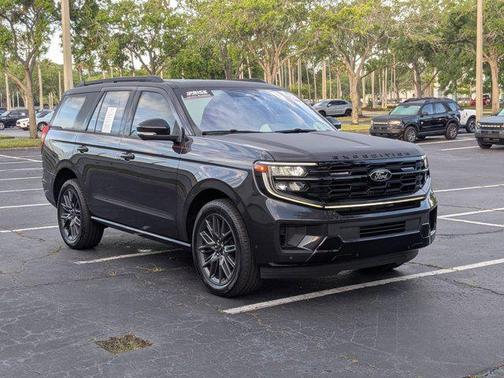 Dark Matter Gray Metallic 2025 Ford Expedition Platinum