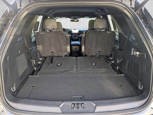 2024 Ford Explorer ST-Line
