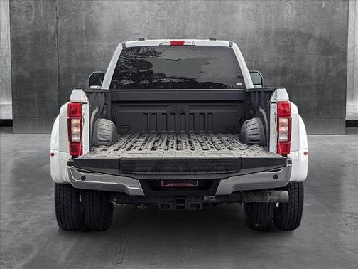 2022 Ford F-350 XLT