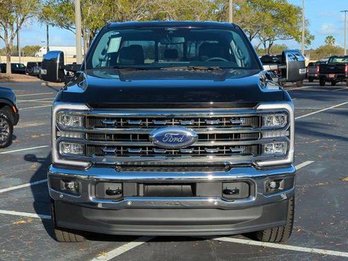 2026 Ford F-350 Lariat