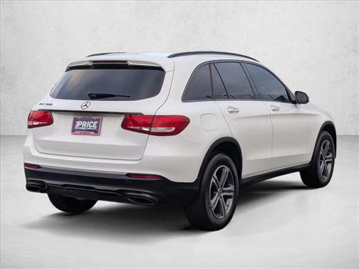 2019 Mercedes-Benz GLC 300 Base