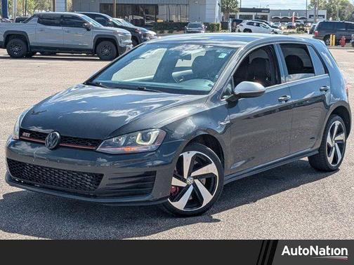2017 Volkswagen Golf GTI 2.0T S 4-Door