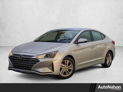 2020 Hyundai ELANTRA SEL
