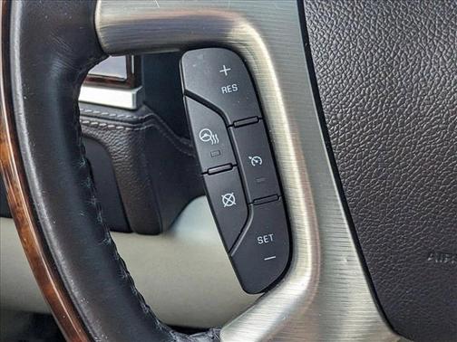 2013 Cadillac Escalade Platinum Edition
