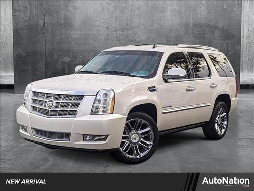 2013 Cadillac Escalade Platinum Edition