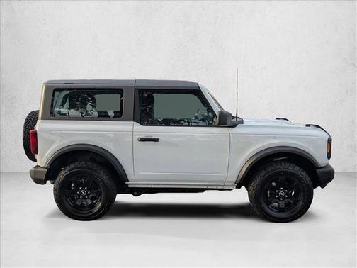 2022 Ford Bronco Base 2 Door 4x4