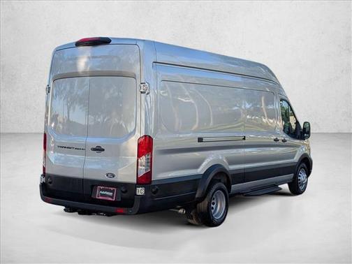 Ingot Silver Metallic 2026 Ford Transit-350 Base