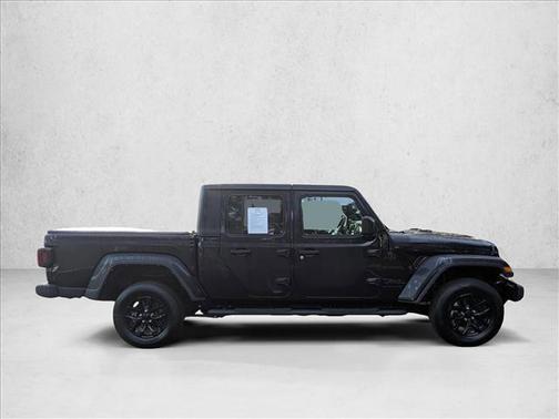 2022 Jeep Gladiator Altitude 4x4