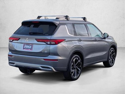 2023 Mitsubishi Outlander PHEV SEL