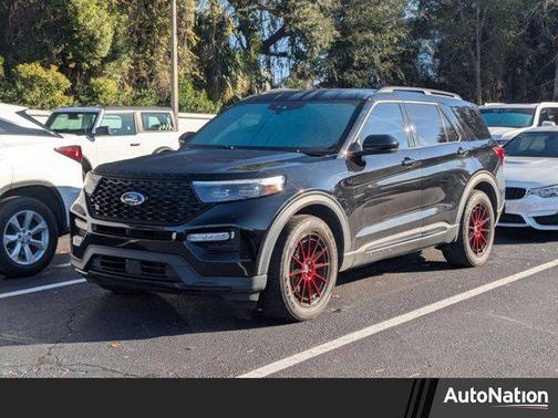 2022 Ford Explorer ST