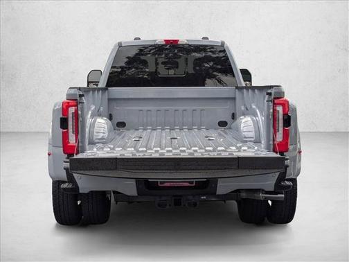 2025 Ford F-350 Platinum