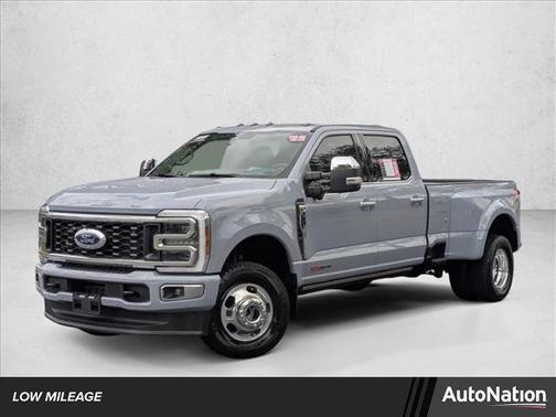 2025 Ford F-350 Platinum
