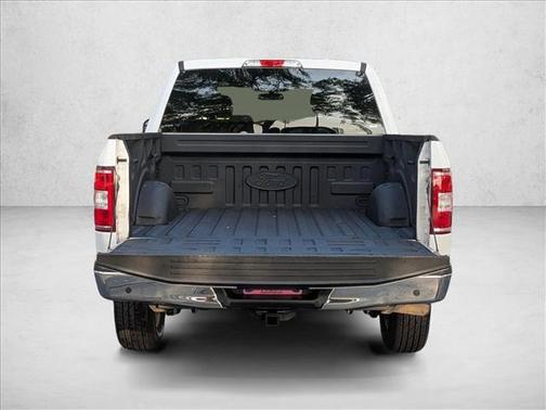 Oxford White 2018 Ford F-150 XLT